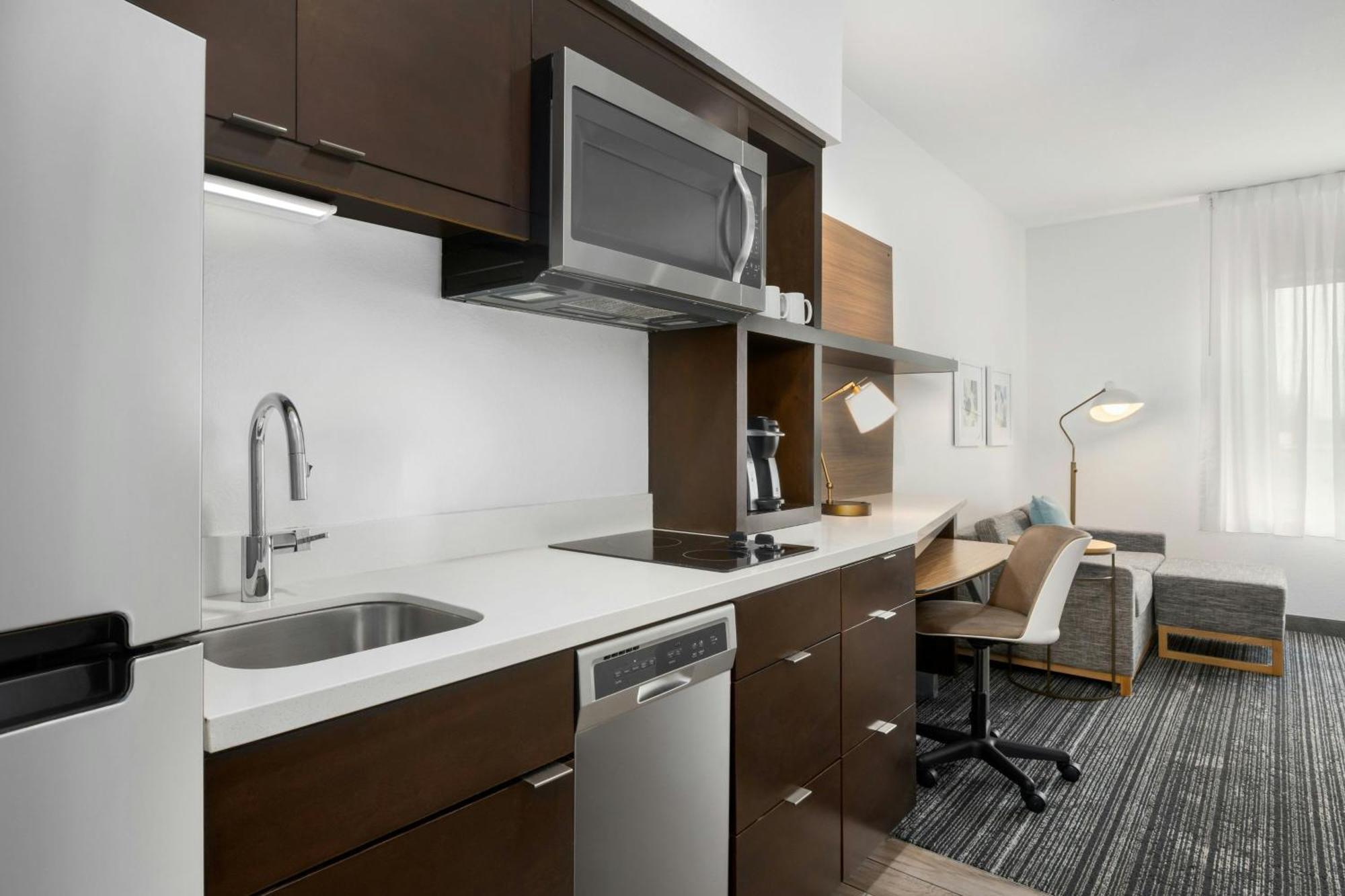 Towneplace Suites By Marriott Montgomery Eastchase Extérieur photo