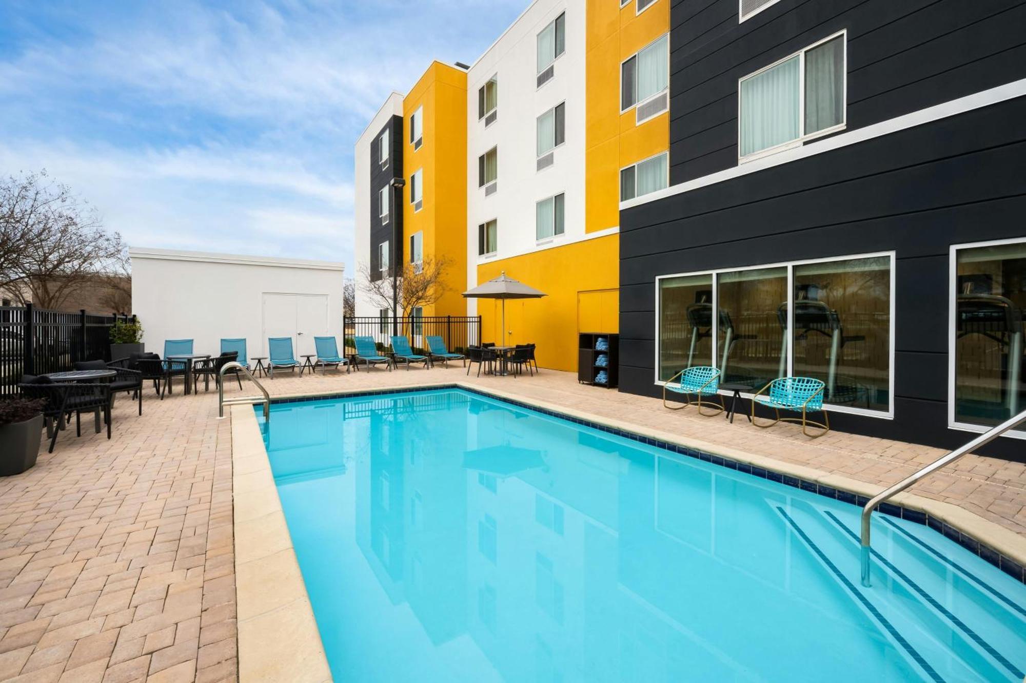 Towneplace Suites By Marriott Montgomery Eastchase Extérieur photo